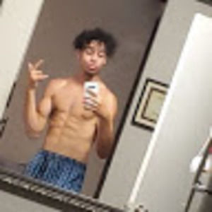 Meet your Posher, Johnmichael